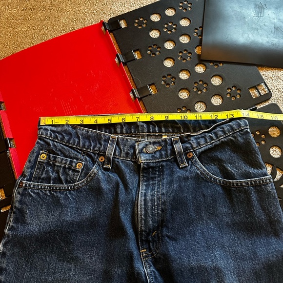 Vintage Levi's 517 Bootcut Dark Wash Jeans, Size 11 - Picture 6 of 7